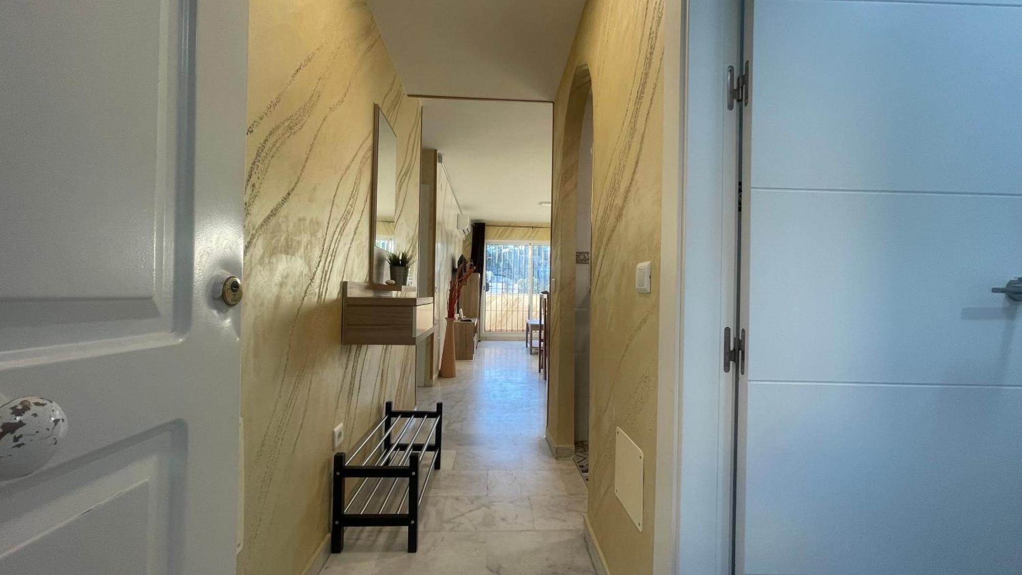 Апартаменты Apartamento Con Vista A La Piscina Бенальмадена Экстерьер фото