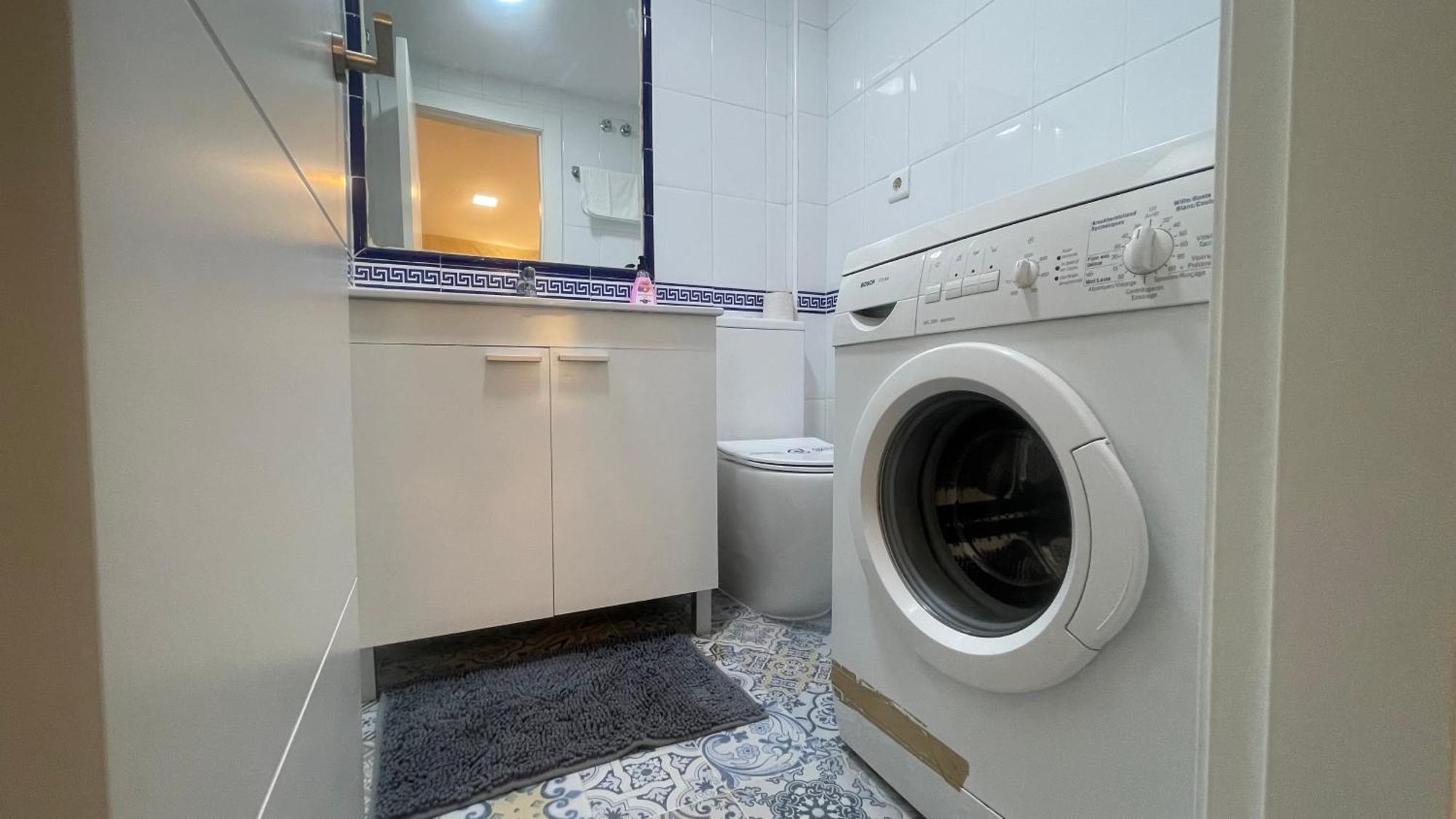 Апартаменты Apartamento Con Vista A La Piscina Бенальмадена Экстерьер фото