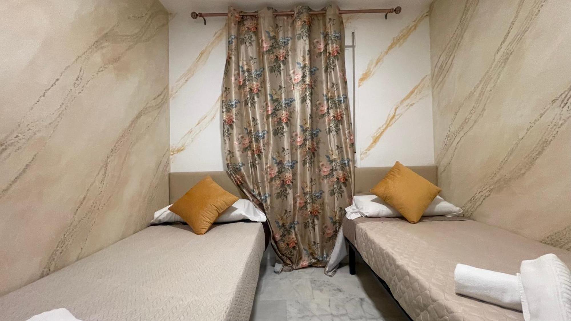 Апартаменты Apartamento Con Vista A La Piscina Бенальмадена Экстерьер фото
